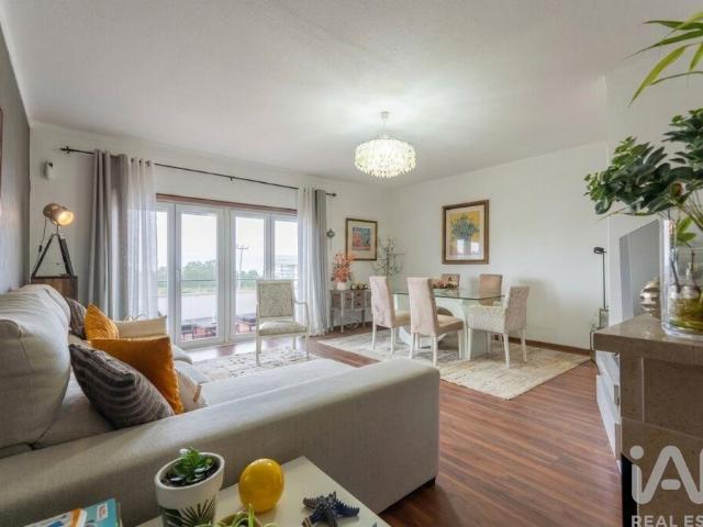 Apartamento venda em Pederneira, Leiria