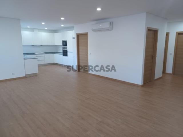 Casa venda em Nelas