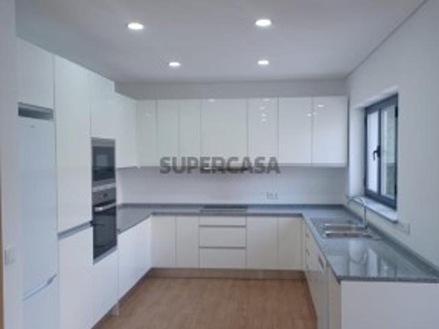 Casa venda em Nelas
