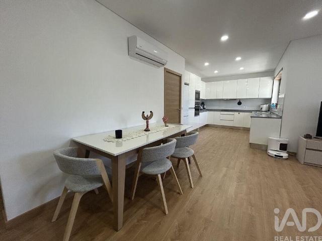 Apartamento venda em Nelas