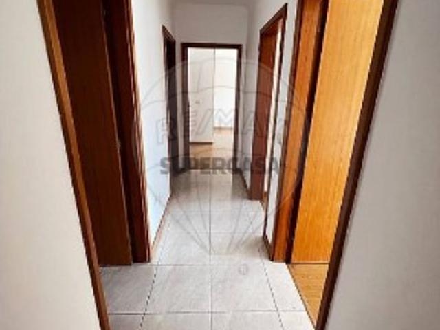 Casa venda em Lações de Cima, Oliveira De Azeméis