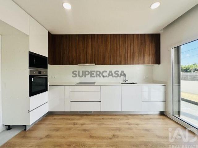 Casa venda em Parceiros e Azoia, Leiria