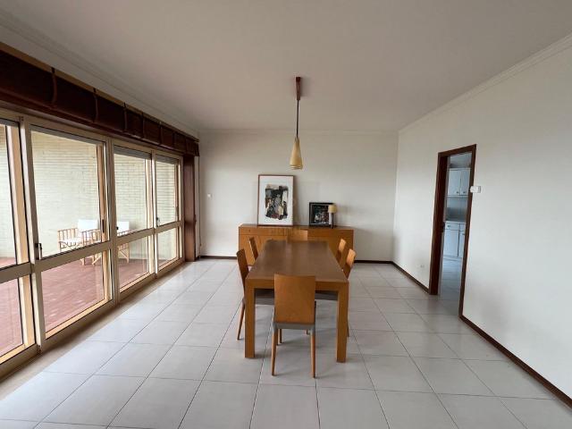 Apartamento alugar em A Ver-o-mar, Porto