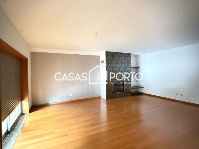 Apartamento alugar em Maia, Barca
