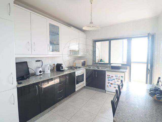 Apartamento alugar em Felgueiras, Sendim