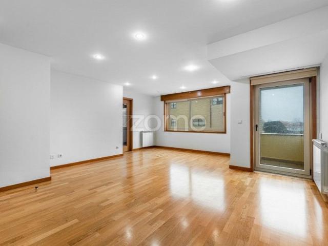 Apartamento alugar em Icas, Porto