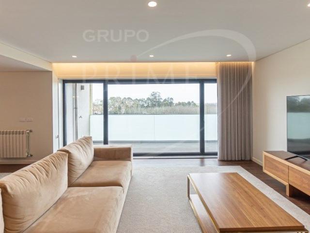 Apartamento alugar em Maia, Barca