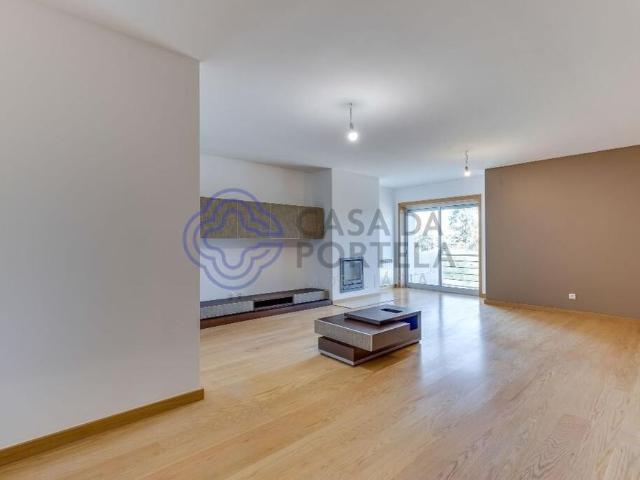 Apartamento alugar em Maia, Barca