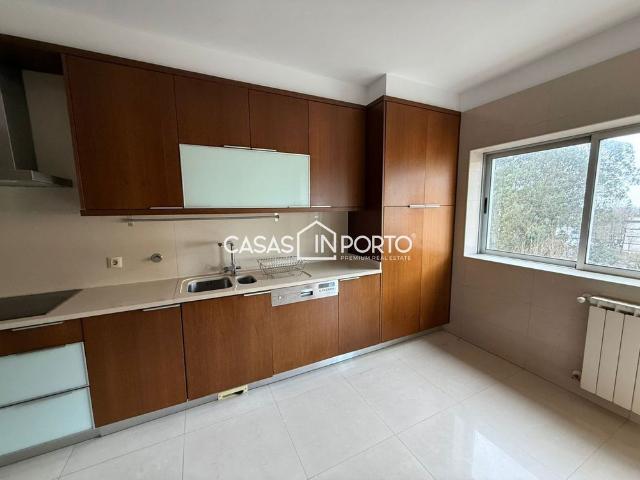 Apartamento alugar em Maia, Barca