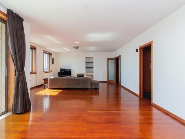 Apartamento alugar em Icas, Porto