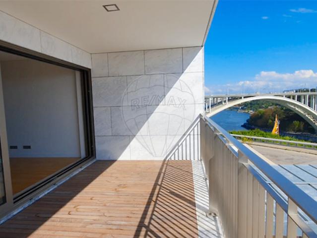 Apartamento alugar em Porto, Cedofeita