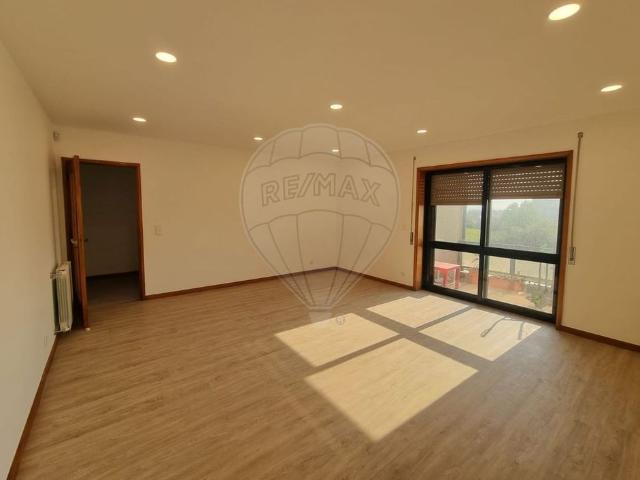 Apartamento alugar em Vila Nova De Gaia, Porto