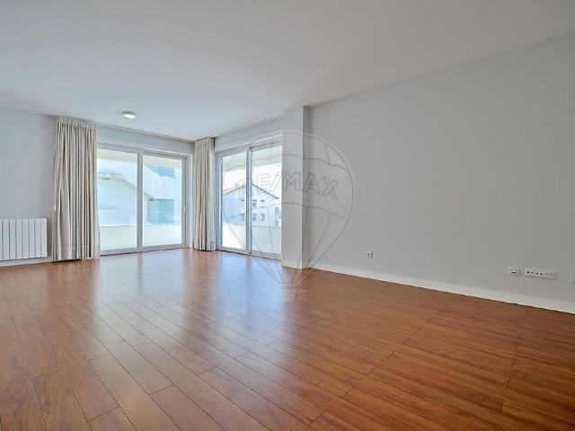 Apartamento alugar em Porto, Cedofeita