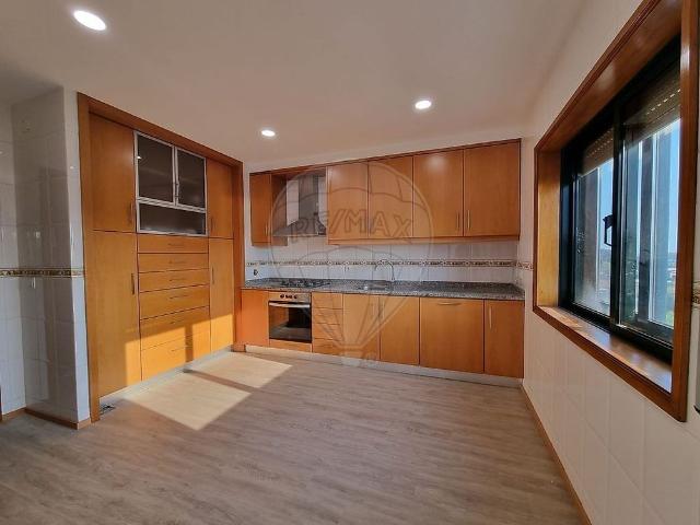 Apartamento alugar em Vila Nova De Gaia, Porto
