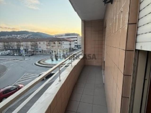 Casa venda em Póvoa De Lanhoso, Portela