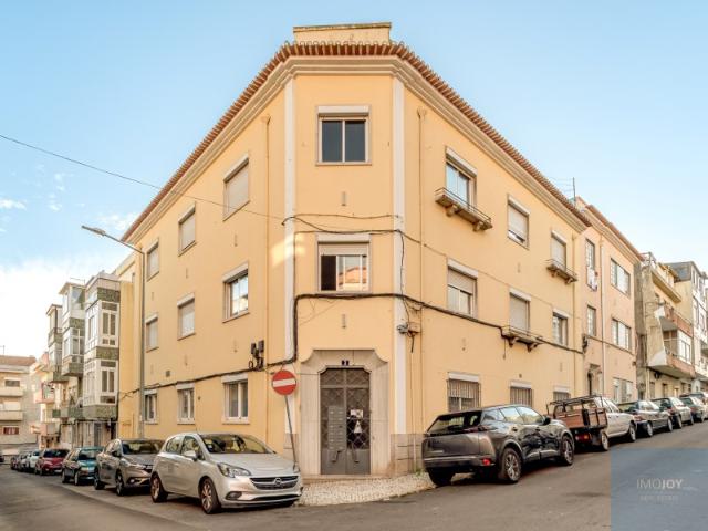 Apartamento venda em Vale de Carenque, Sintra
