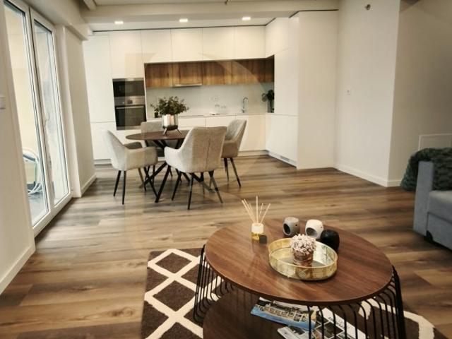 Apartamento venda em Bairro de Santa Cruz de Benfica, Lisboa