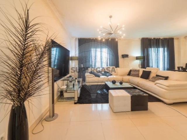 Casa venda em Paiões, Rio de Mouro