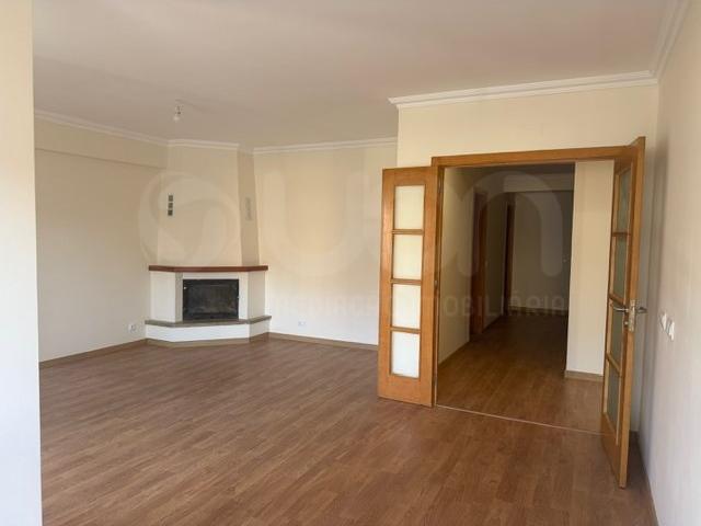 Apartamento venda em Rio de Mouro Velho, Sintra