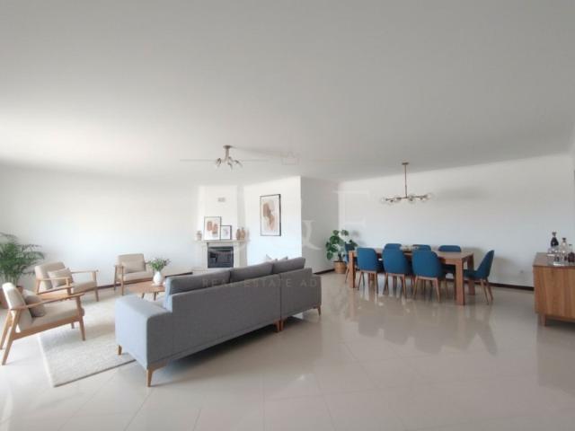 Apartamento venda em Rio de Mouro Velho, Sintra