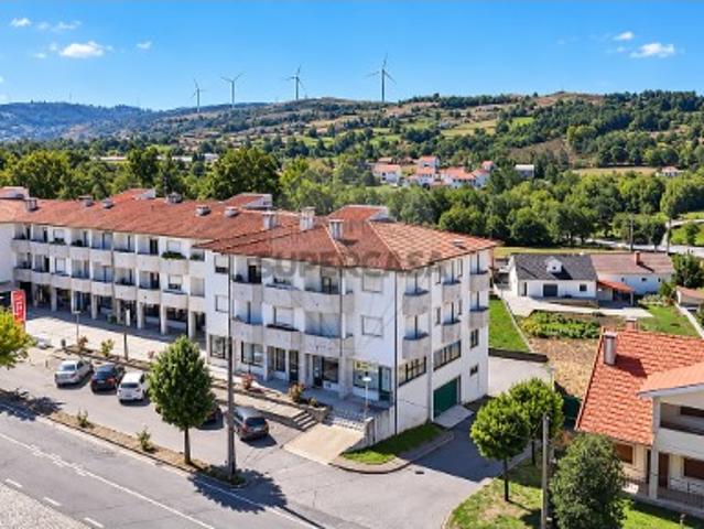 Casa venda em Salto, Montalegre