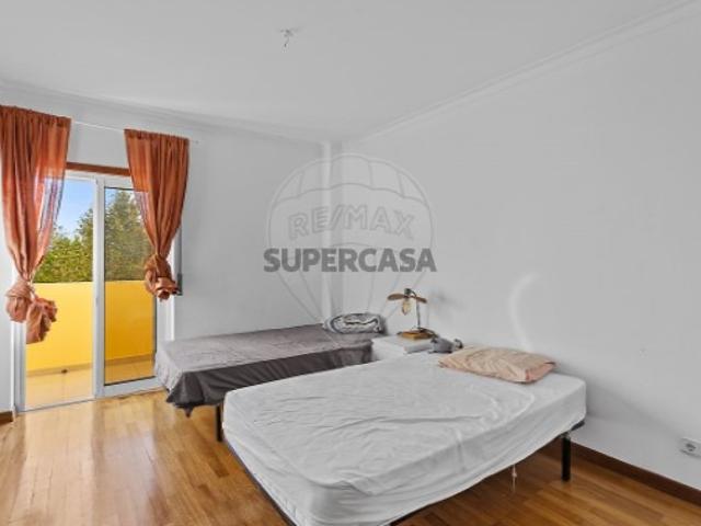 Casa venda em Portela da Azóia, Loures