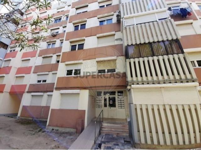 Casa venda em Cidade Sol, Santo António Da Charneca
