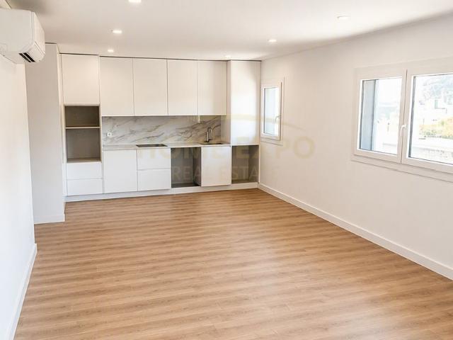 Apartamento venda em Casal da Paradela, Loures