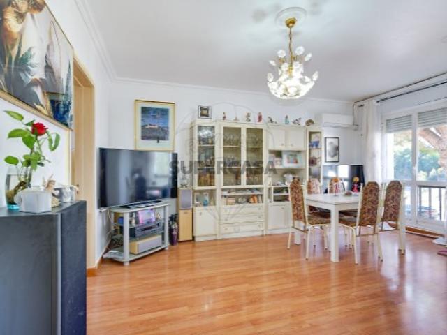 Casa venda em Casal da Paradela, Loures