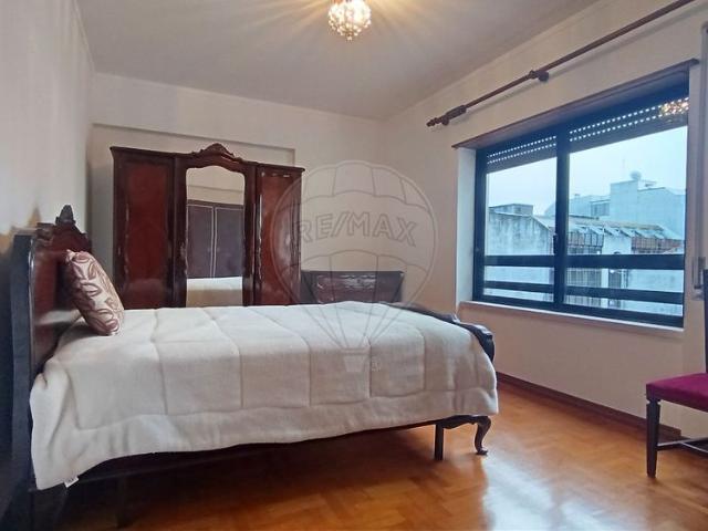 Apartamento alugar em Cova da Piedade, Almada