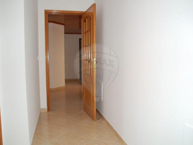 Apartamento alugar em Almada, Setúbal