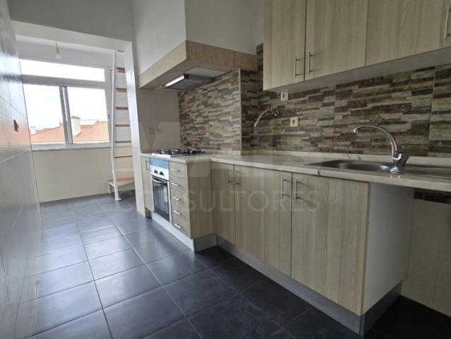 Apartamento alugar em Cova da Piedade, Almada