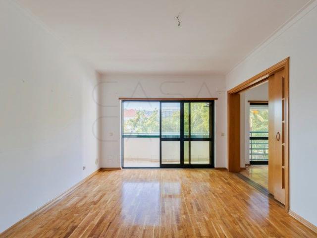 Apartamento alugar em Setúbal