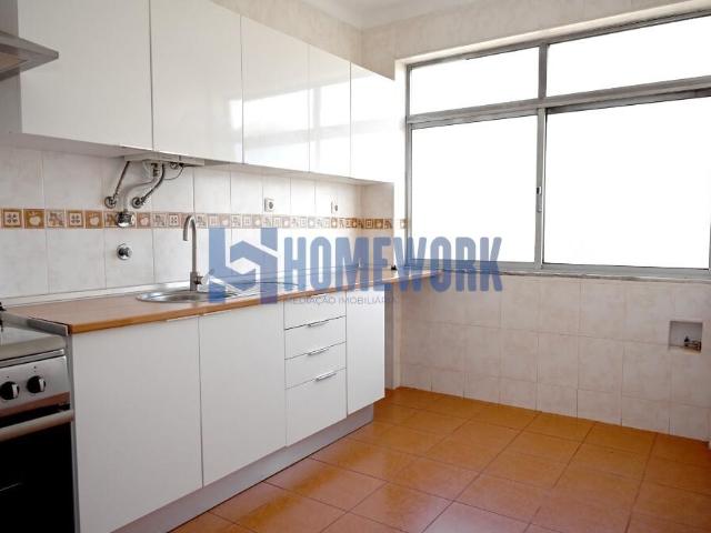 Apartamento venda em Afonso Costa, Setúbal