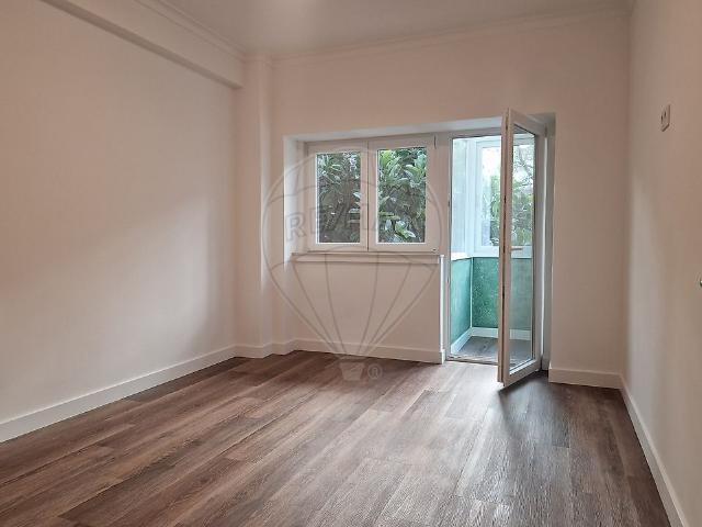 Apartamento alugar em Cova da Piedade, Almada