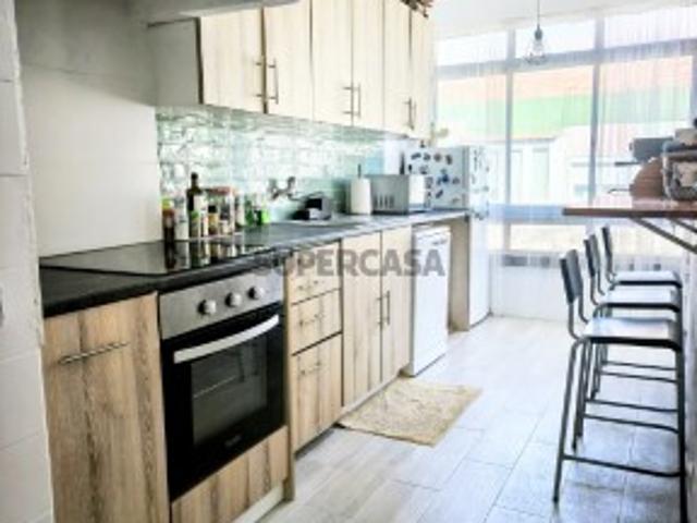 Casa venda em Reboleira, Amadora