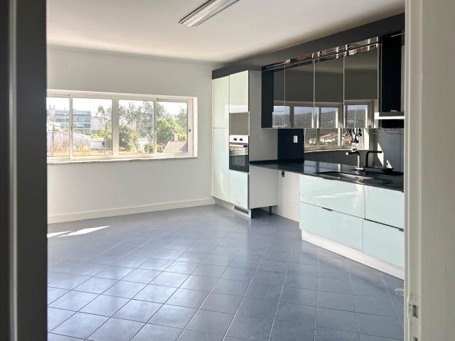 Apartamento alugar em Poiares (Santo André), Vila Nova De Poiares