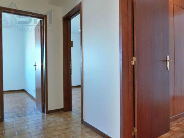 Apartamento alugar em Casal do Cotão, Sintra