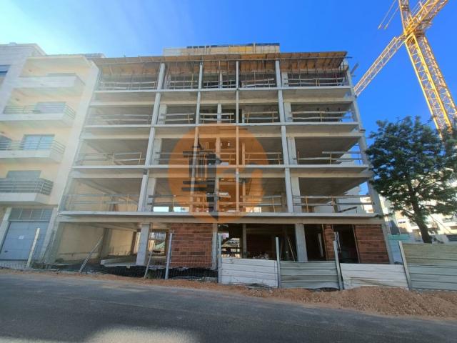 Apartamento venda em Pechão, Igreja