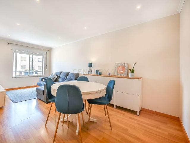Apartamento alugar em Nova Carnaxide, Oeiras