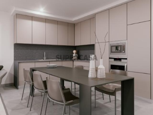 Casa venda em Pederneira, Leiria