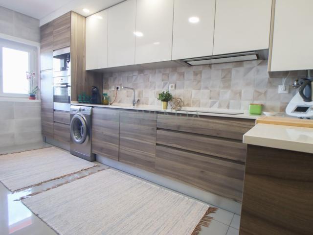 Apartamento venda em Fidalguinhos, Lavradio
