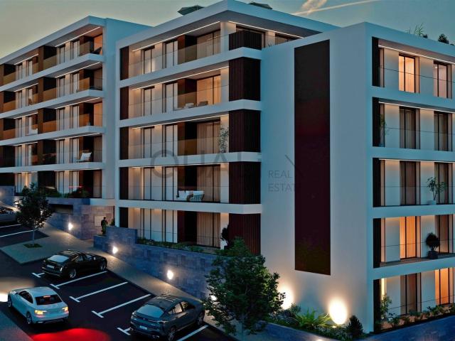 Apartamento venda em Estreito de Câmara de Lobos, Câmara De Lobos