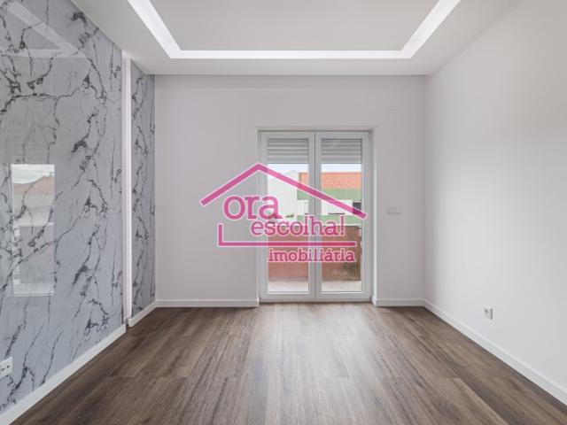Apartamento venda em Seixal, Setúbal