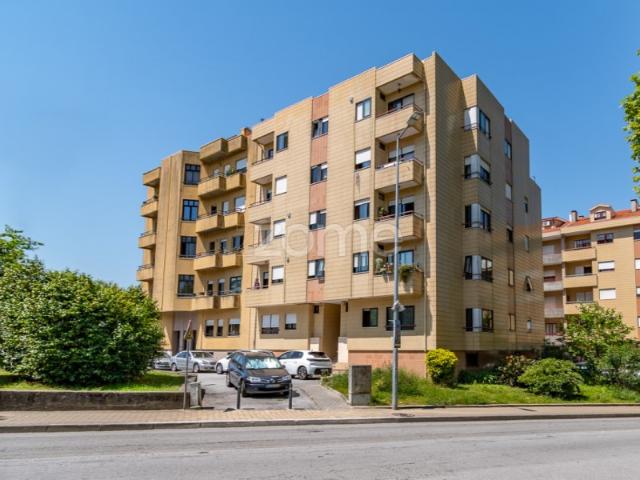 Apartamento alugar em Mafamude, Mafamude