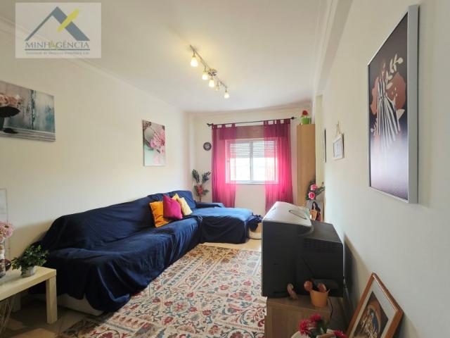 Apartamento venda em Azeda, Setúbal
