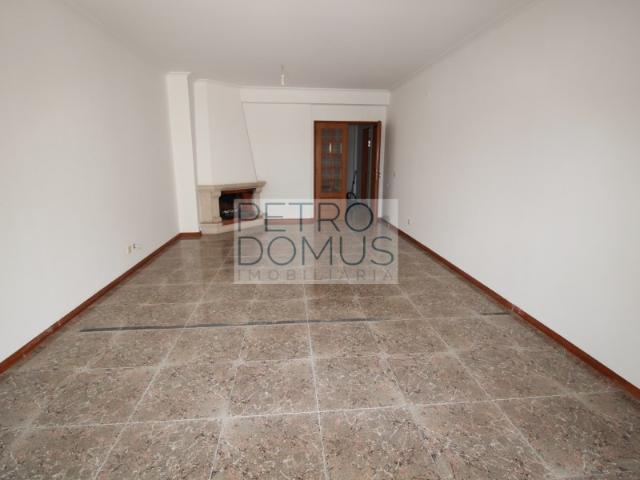 Apartamento alugar em Leiria