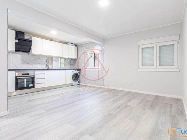 Apartamento venda em Almada, Setúbal