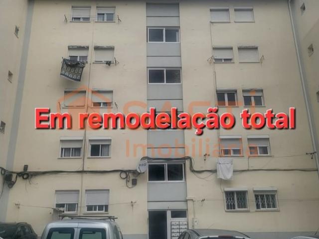 Apartamento venda em Almada, Setúbal