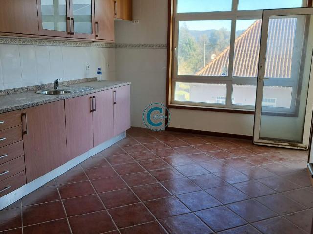 Apartamento venda em Felgueiras, Porto